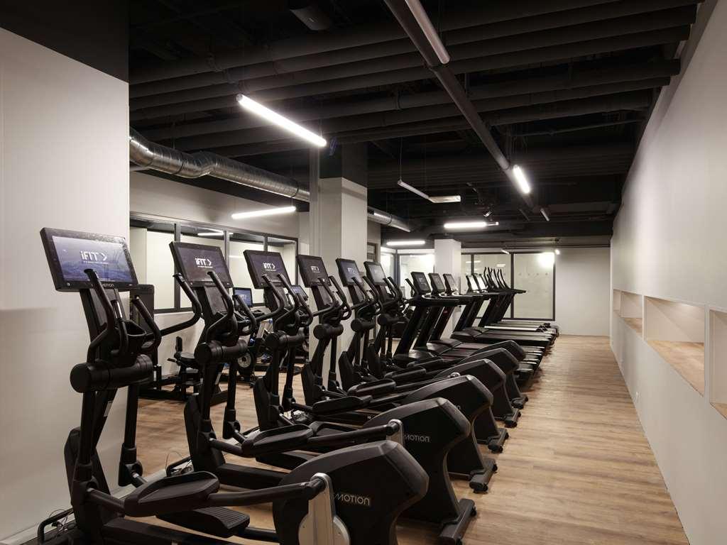 So/ Paris Hotel Facilities photo