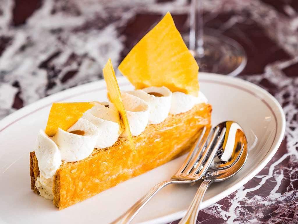 So/ Paris Hotel Restaurant photo
