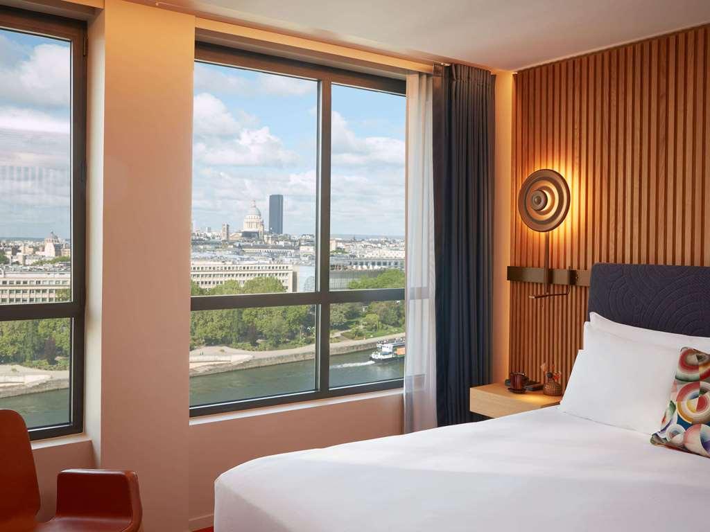So/ Paris Hotel Room photo